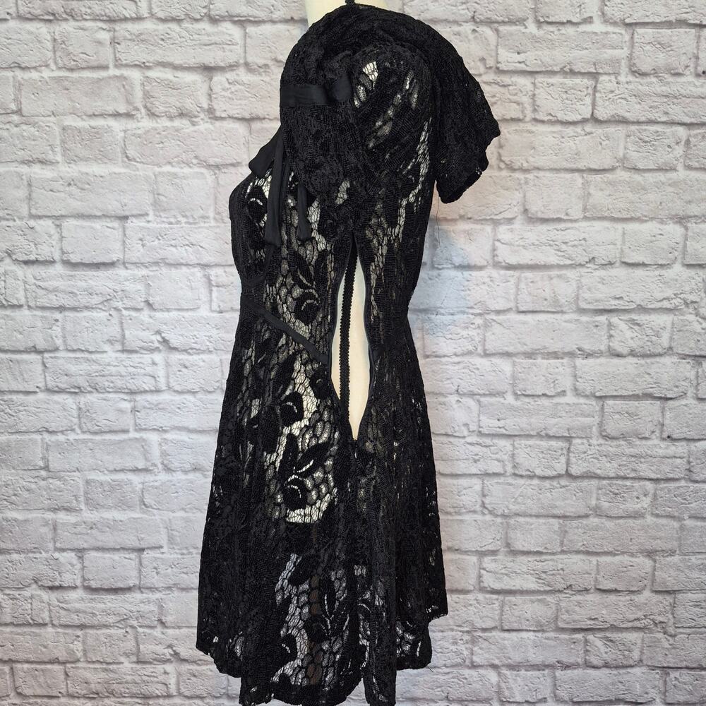 Free People Ruby Lace black mini dress bell sleeves fit flare round neckline  XS - Picture 9 of 10